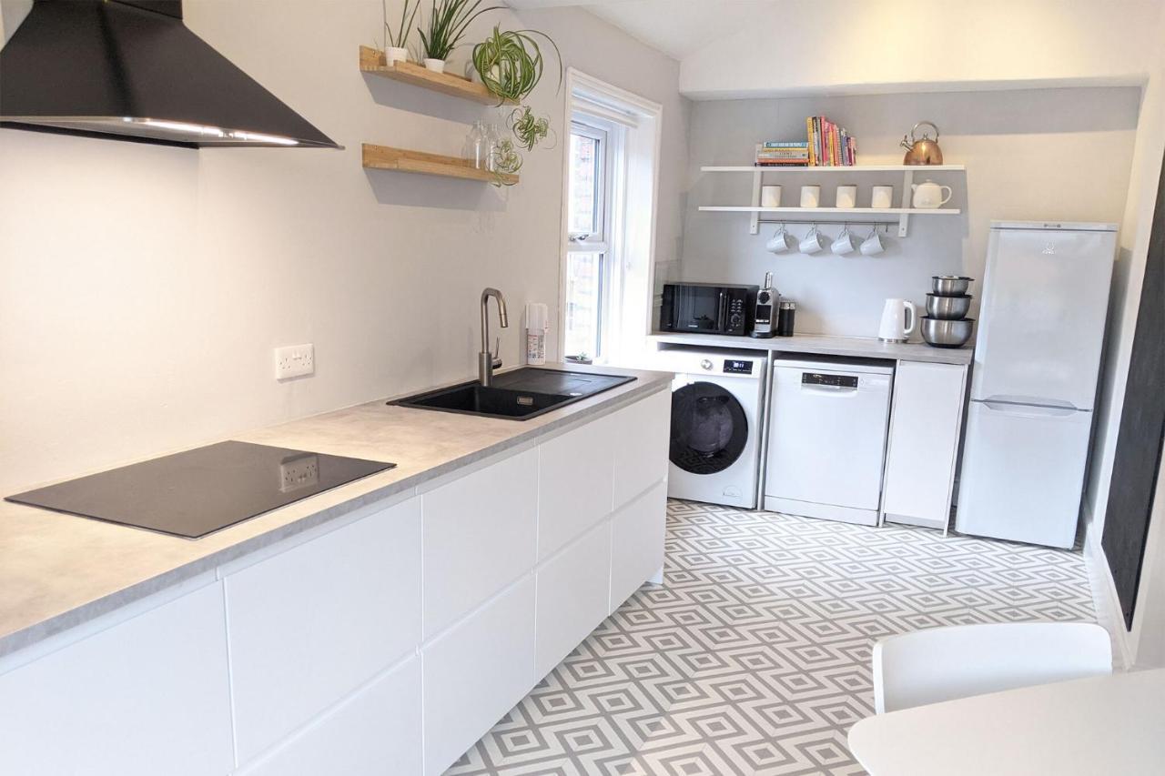 Townhouse Apartment Carlisle Карлайл Екстериор снимка